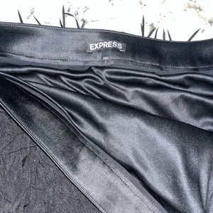 Size 0 black express skirt